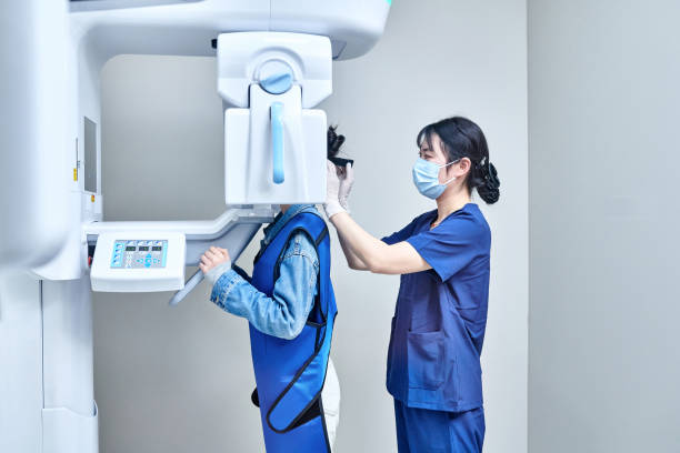 Best Emergency Tooth Extraction in Jamaica Beach, TX